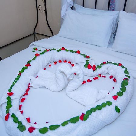 Kays Lodge Dar es Salaam Exteriér fotografie