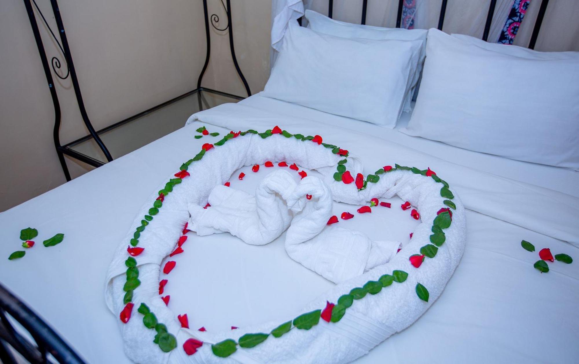 Kays Lodge Dar es Salaam Exteriér fotografie