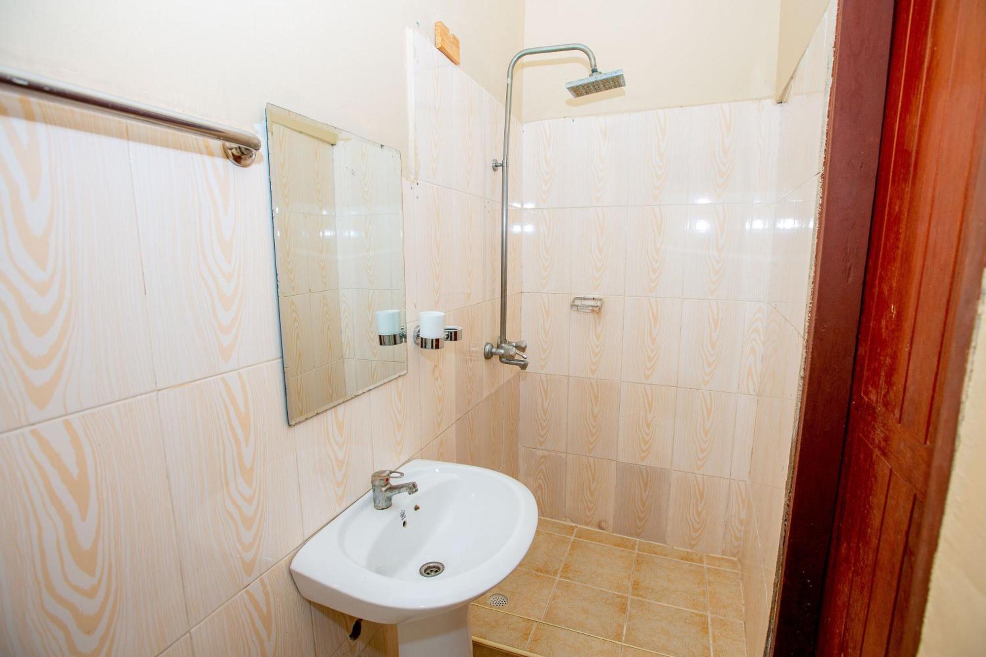 Kays Lodge Dar es Salaam Exteriér fotografie