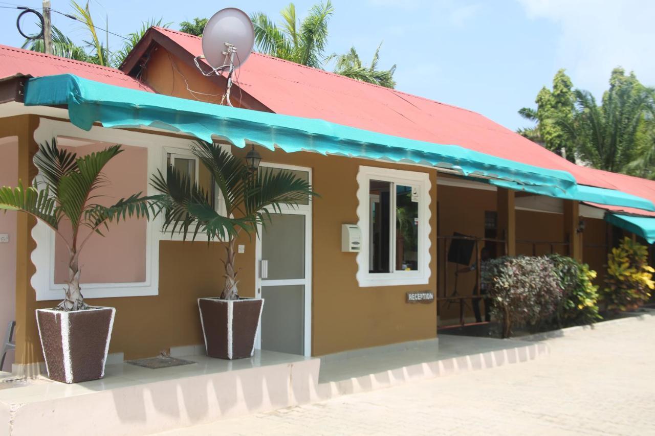 Kays Lodge Dar es Salaam Exteriér fotografie